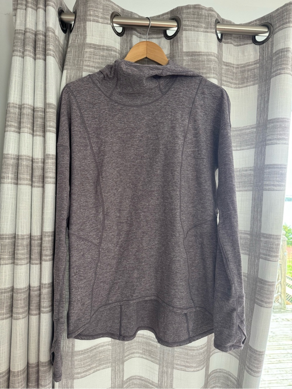 Lululemon Womens Ready to Rulu Hoodie Pullover Heathered Frosted Mulberry Size L